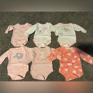 Luvable Friends Elephant Bodysuits🐘